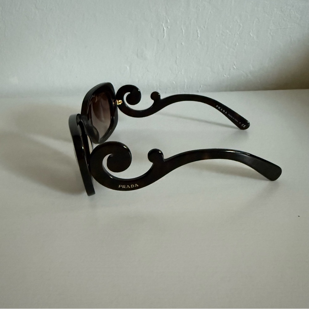 Prada SPR 27O Black Sculptural Swirl Arm Sunglasses Italy - Picture 3 of 14